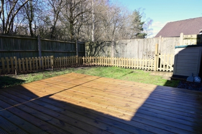 Jackson Road Broadfield RH11