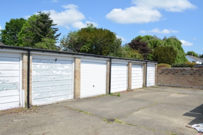 Garage En-Bloc