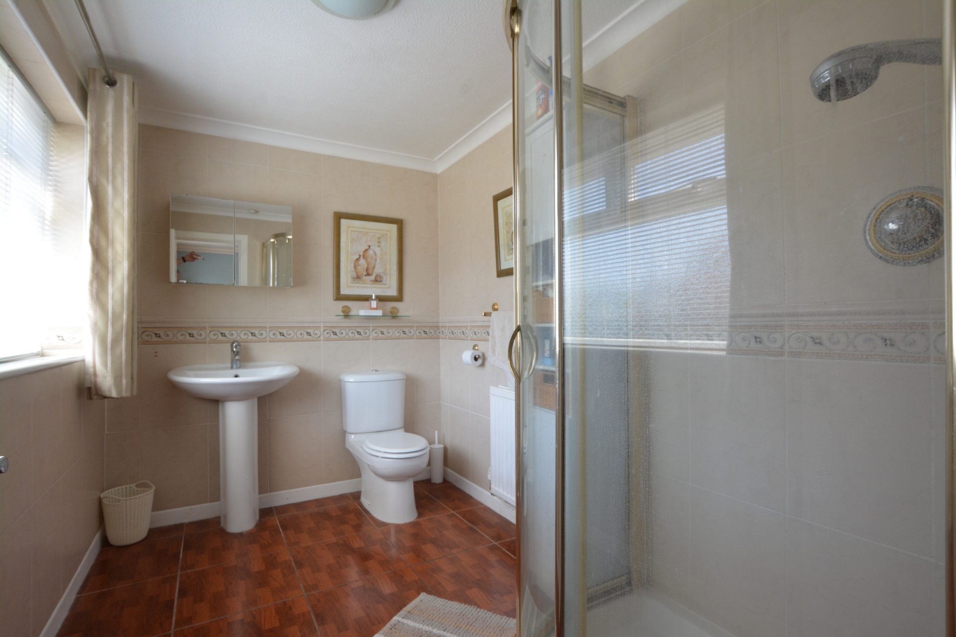 Ensuite