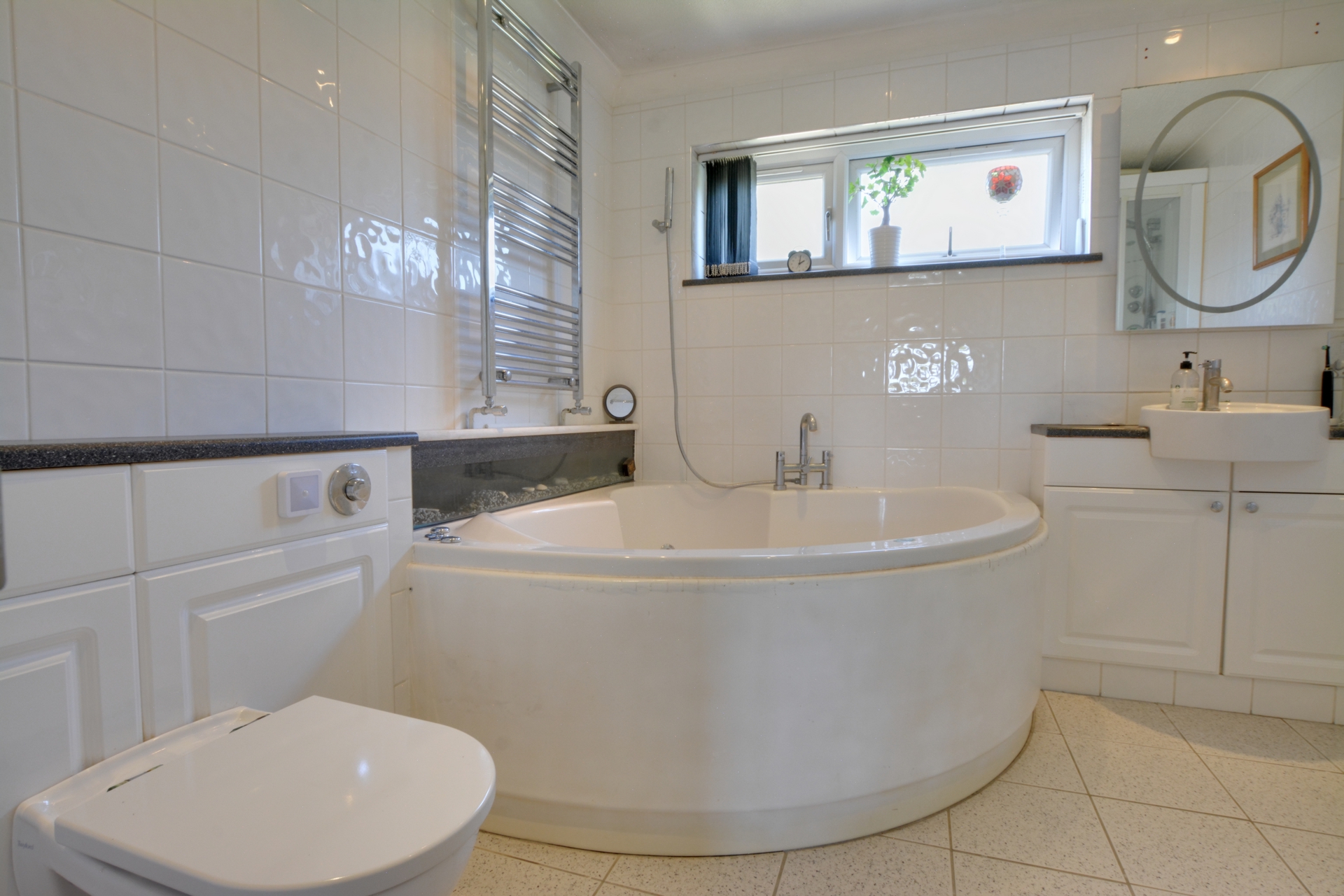 Bathroom & Shower