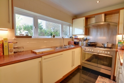 Selsey Road  Broadfield  RH11