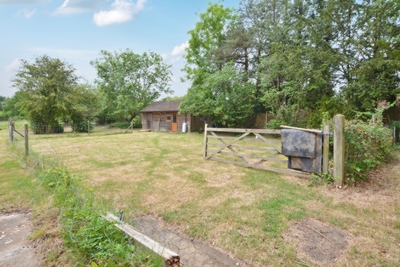 Paddock Entrance Paddock Entrance