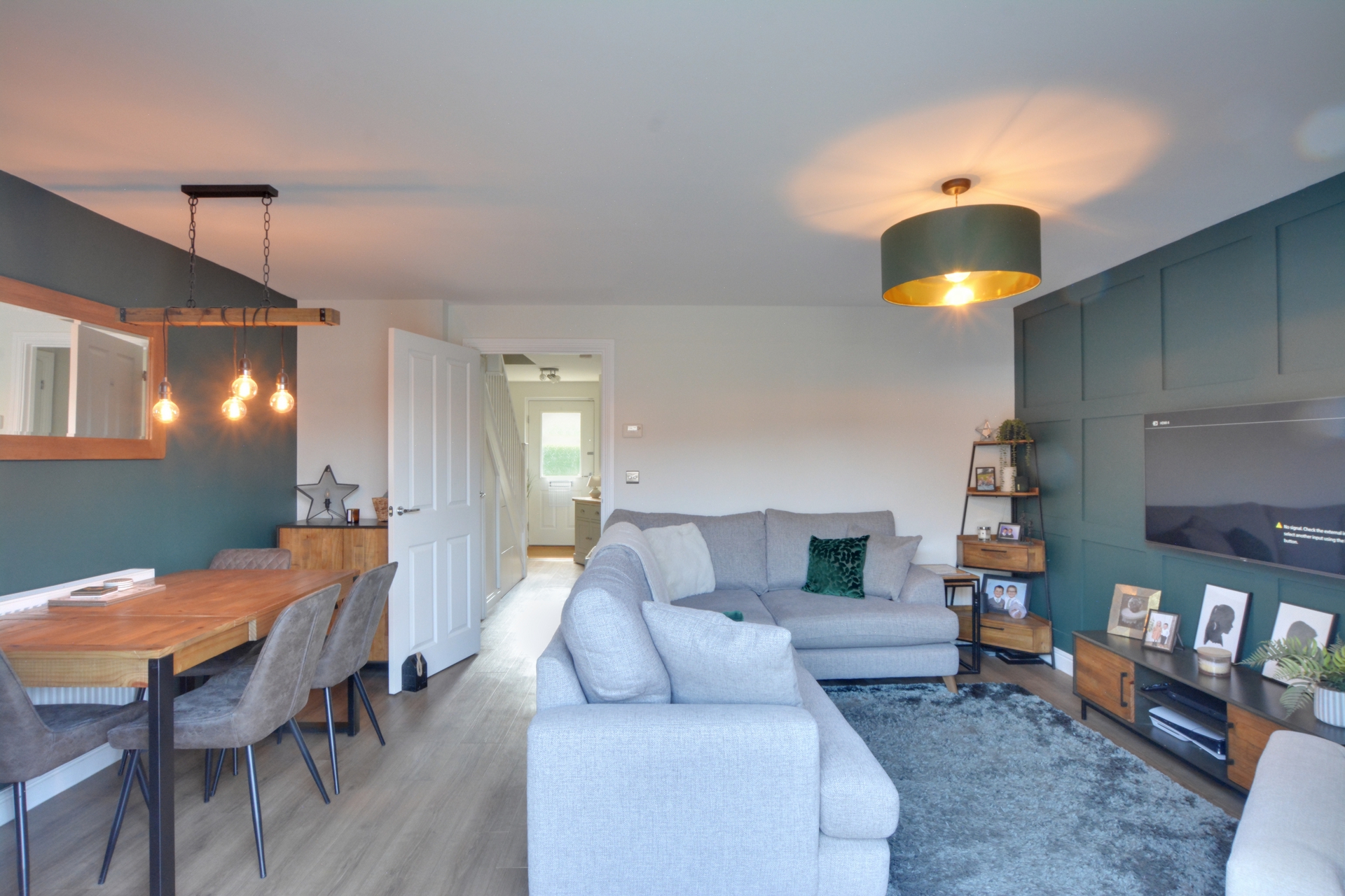 Lounge/diner 1