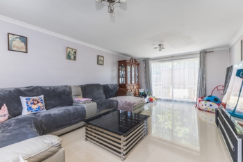 Living Room, Tonstall Road, Mitcham, CR4