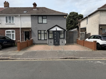 Fleming Mead  Mitcham  CR4