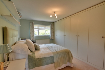 Church Lane  Copthorne  RH10