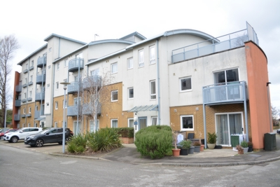 Trafalgar Gardens  Three Bridges  RH10