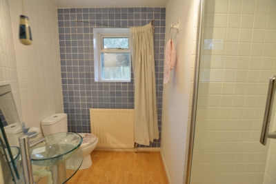 Bedroom Three En-Suite