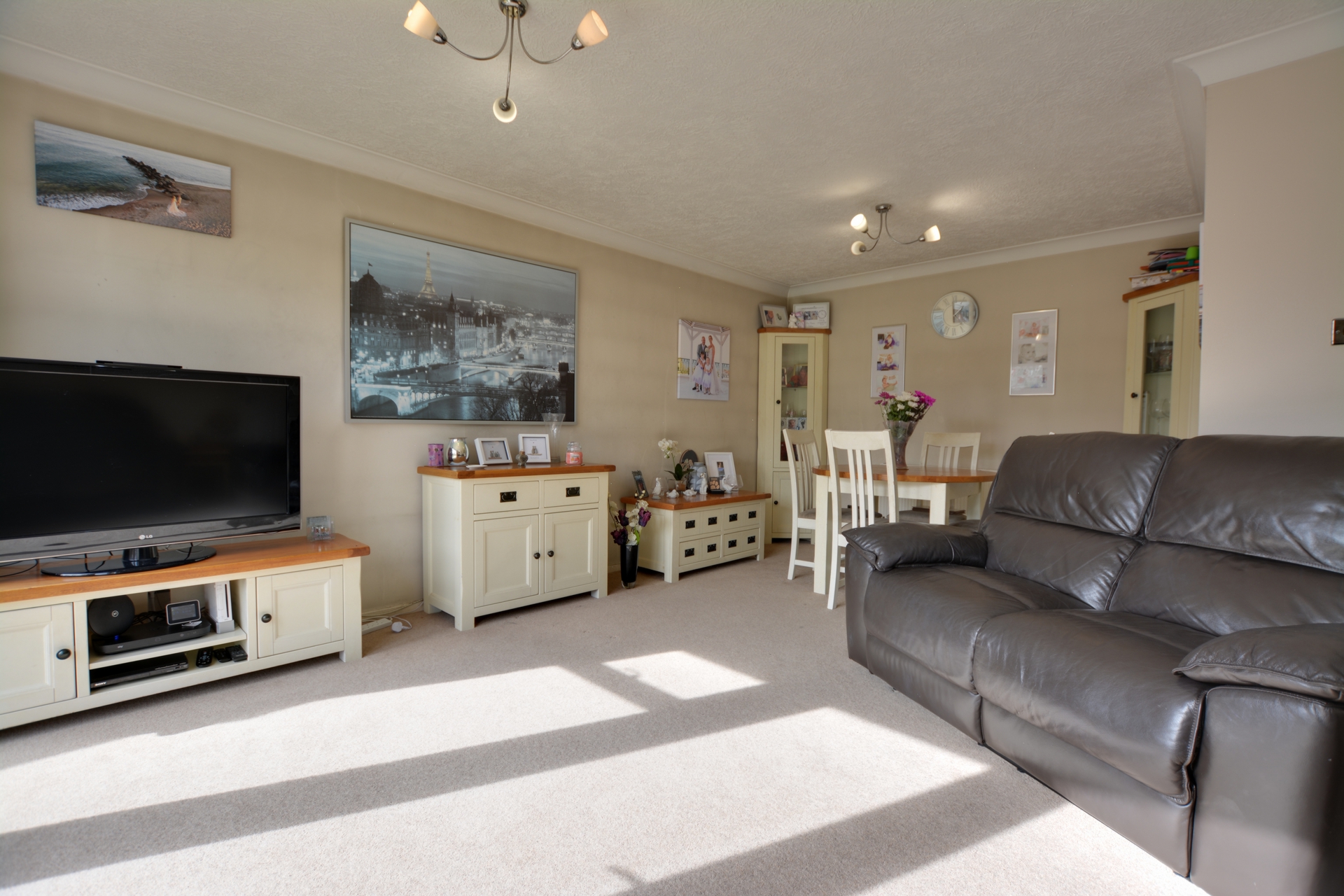 Lounge/Diner Lounge/Diner