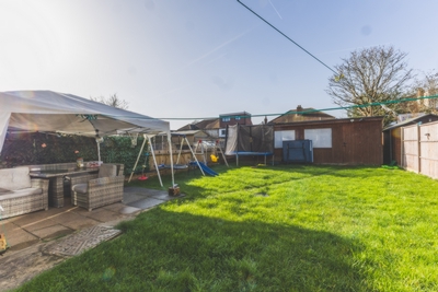 Ravenswood Avenue  Surbiton  KT6