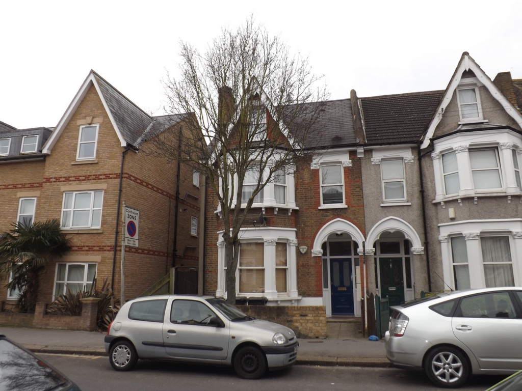 Oliver Avenue  South Norwood  SE25