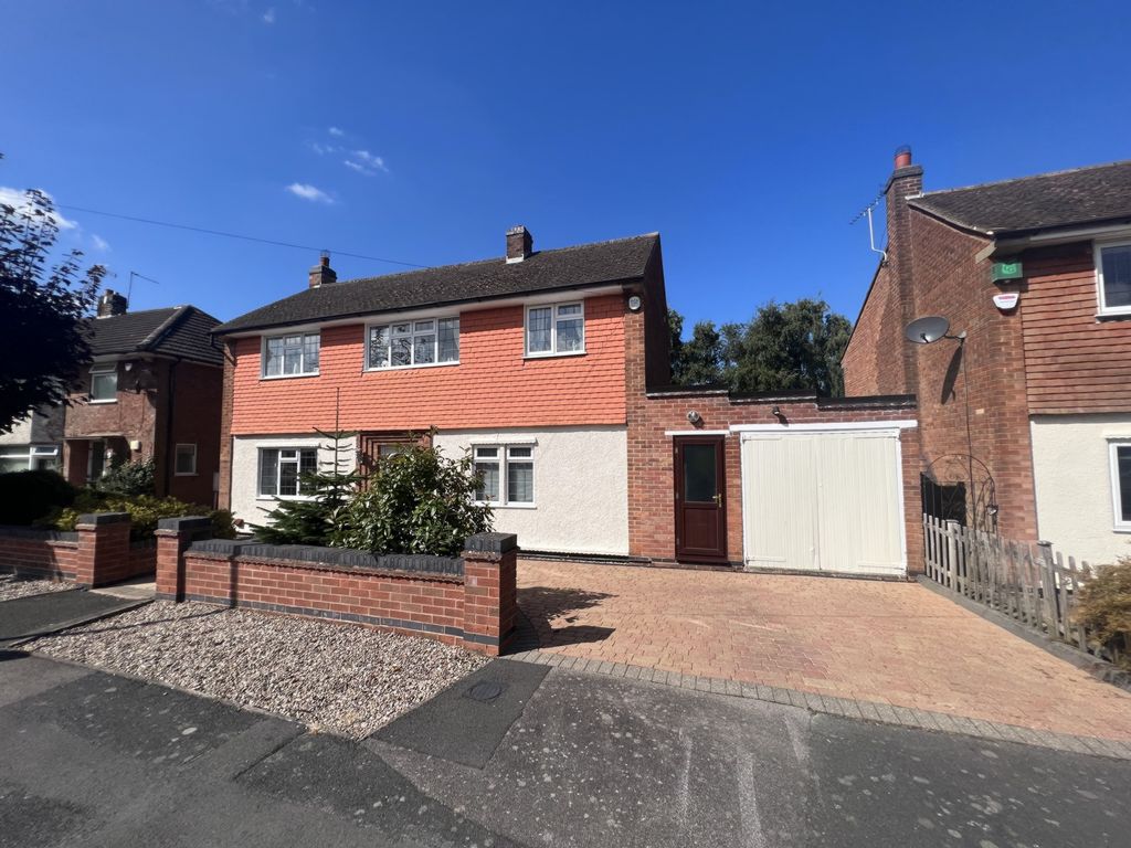 Foxhunter Drive  Oadby  LE2