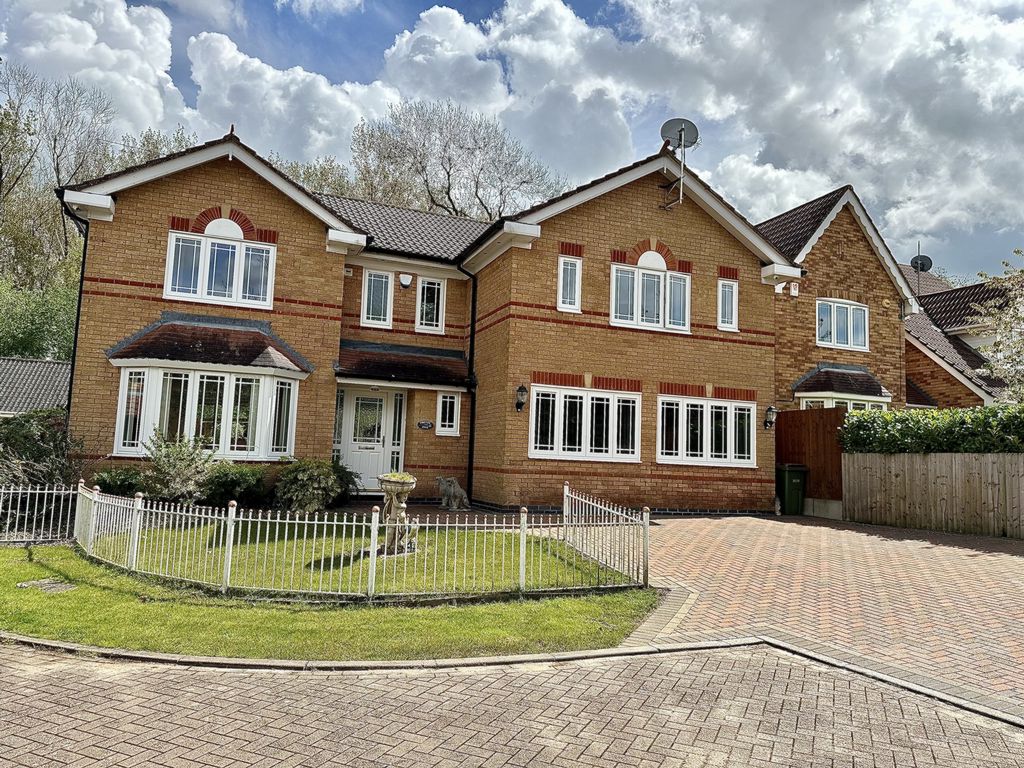 Property For Sale Hill Field, Oadby, LE2 6 Bedroom Detached through Oadby Estates