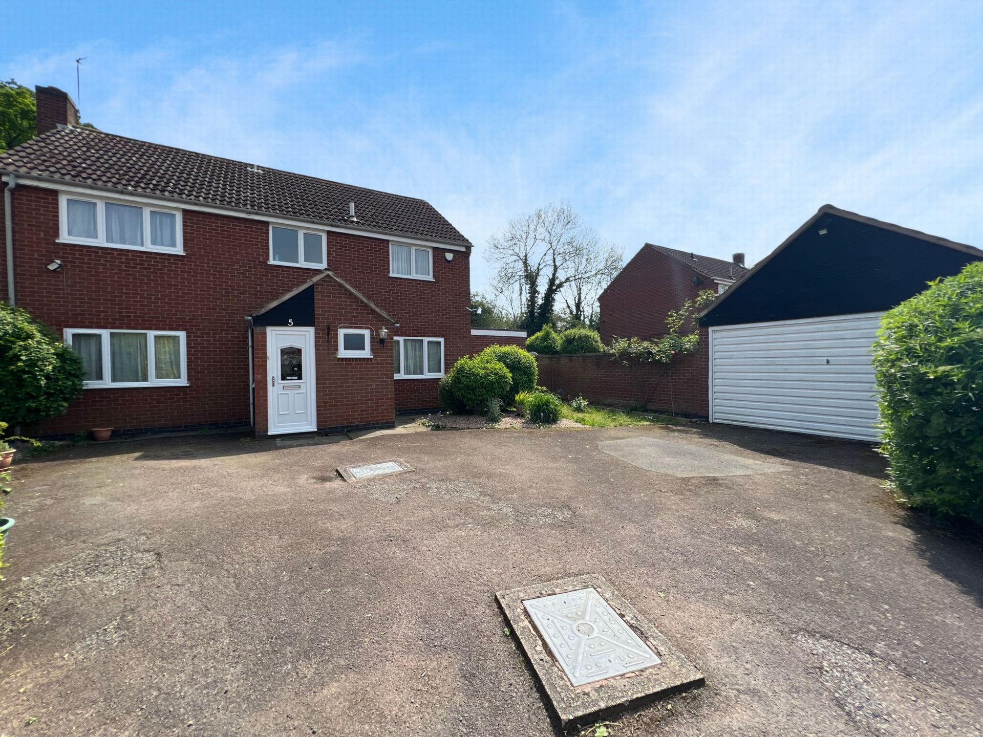 Cottesmore Avenue  Oadby  LE2