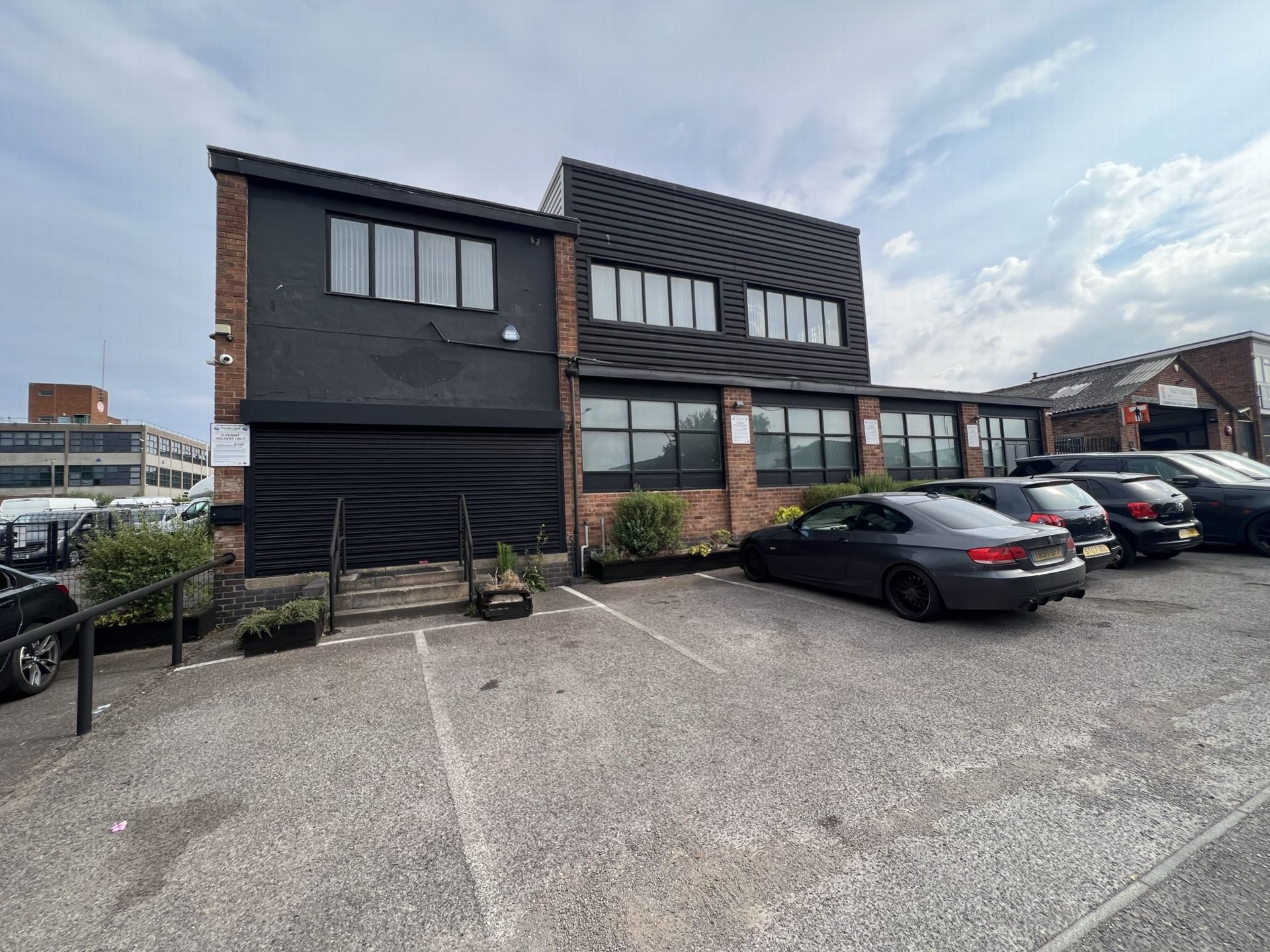 Mandervell Road  Oadby  LE2