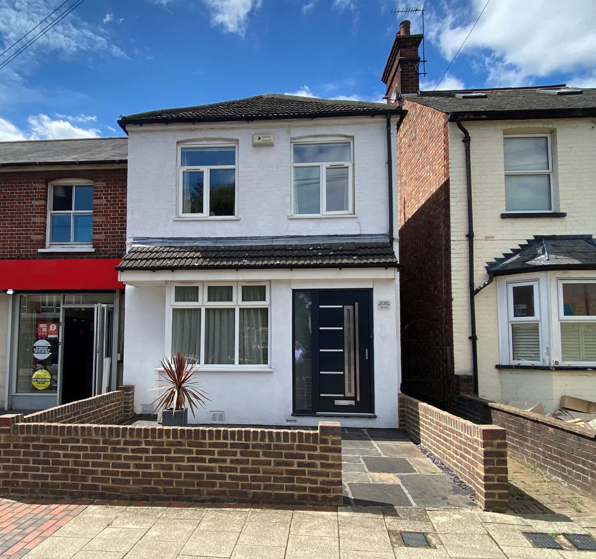 Property For Sale High Street, London Colney, AL2 3 Bedroom Detached