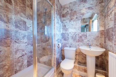 Ensuite Two