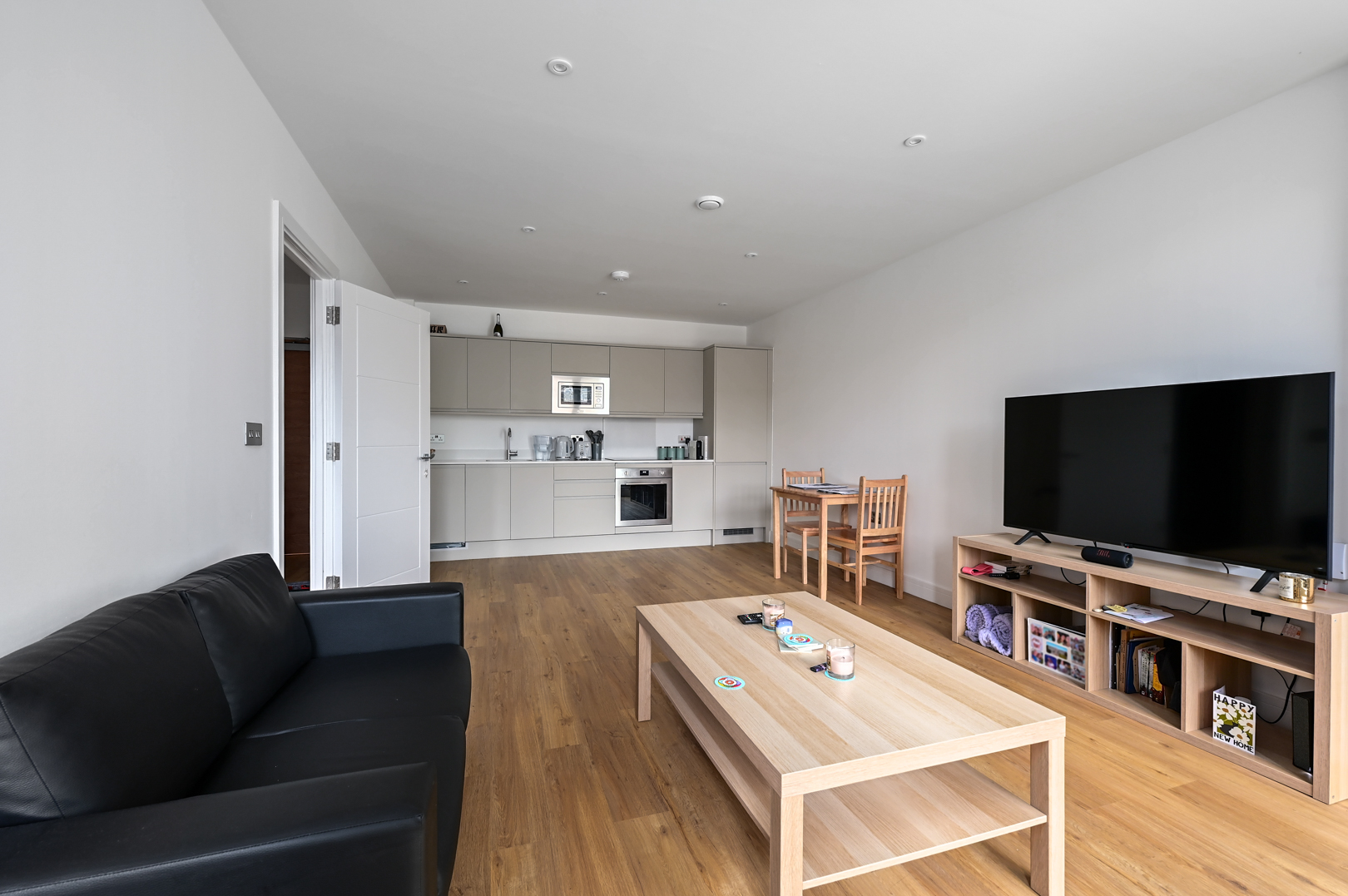 Farnborough Road  Farnborough  GU14