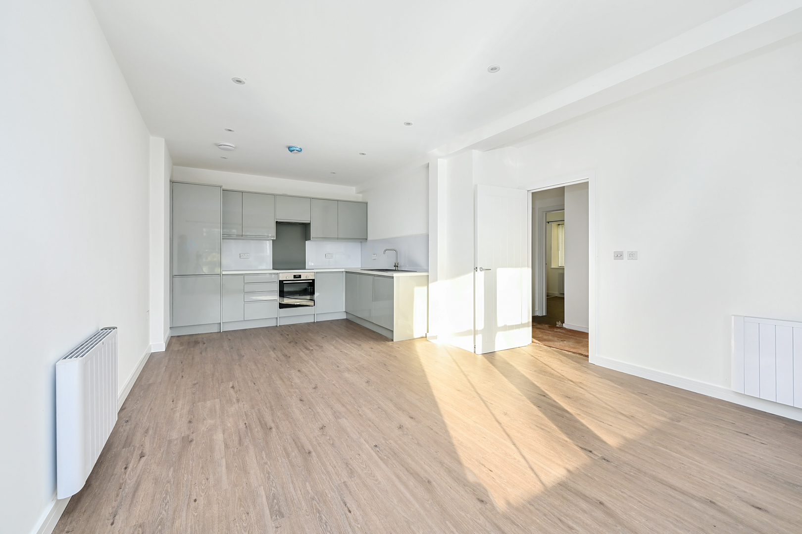 Lynchford Road  Farnborough  GU14