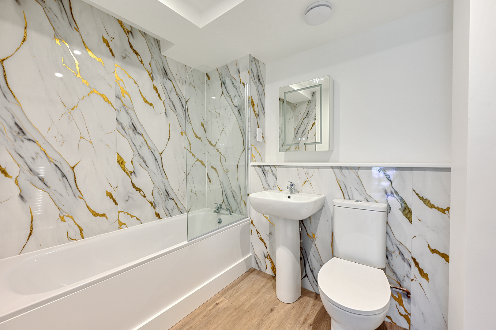 Lynchford Road  Farnborough  GU14