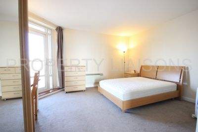 Cuba Street, Anchorage Point London E14