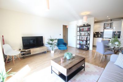 Photo 9, Eluna Apartments , Wapping Lane, London, E1W