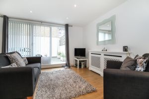 Photo 5, Hermitage Wall, Wapping, E1W