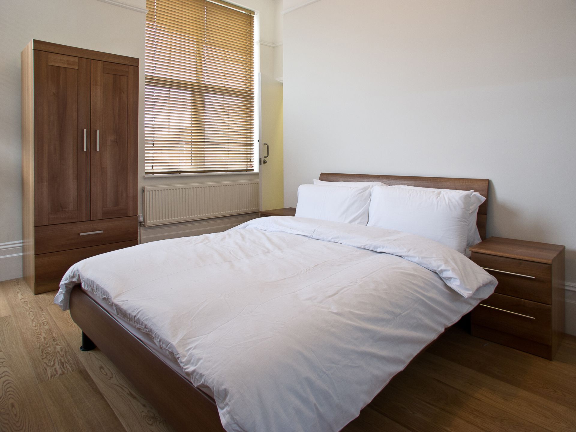 Rotherhithe New Road  Surrey Quays  SE16