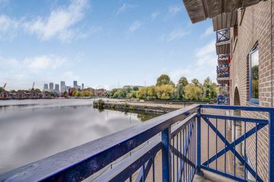 Photo 5, Maynards Quay, Wapping, E1W