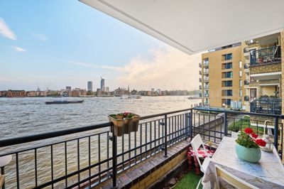 Photo 6, Towerside, Wapping, E1W
