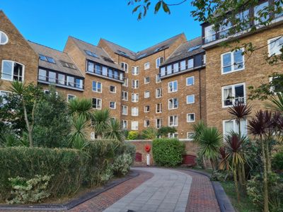 Photo 1, Wapping High Street, London, E1W