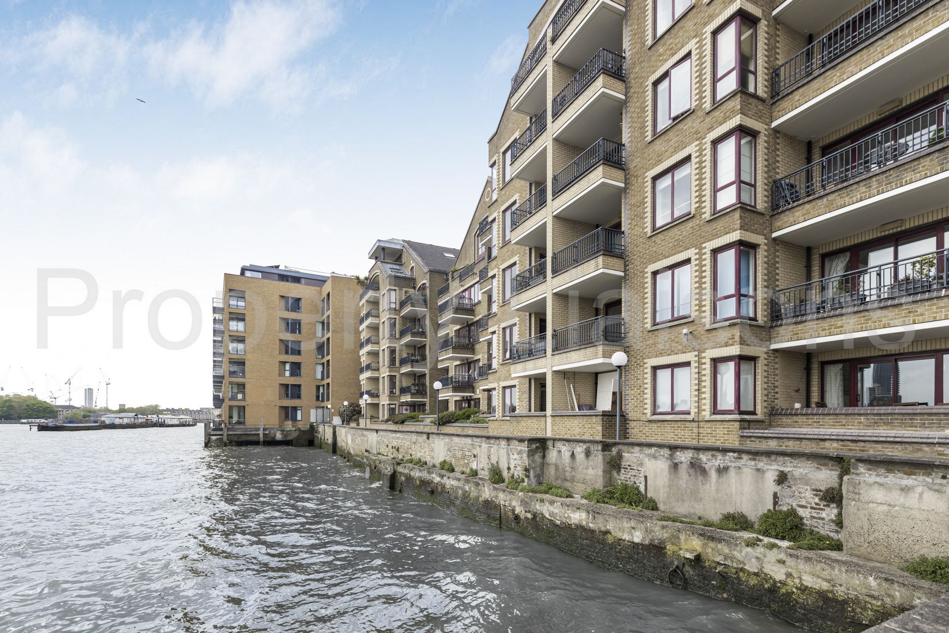 Wapping High Street  Wapping  E1W