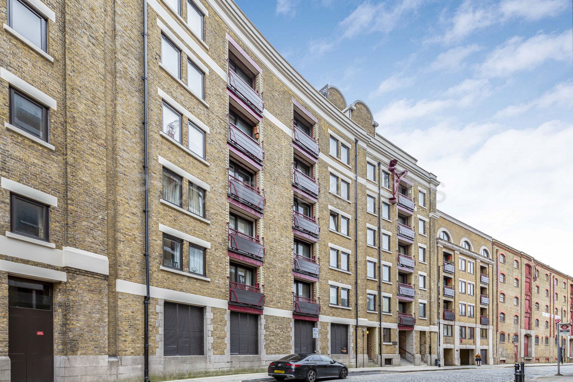 Wapping High Street  Wapping  E1W