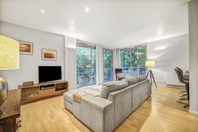 Photo 6, Monza Street, London, E1W
