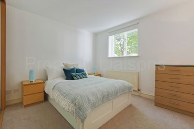 Dockers Tanner Road  Isle Dogs  E14
