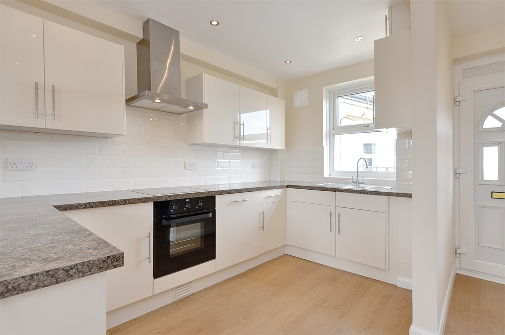 Riverside Mansions, Milk Yard  Wapping  E1W