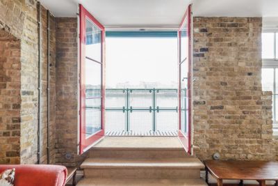 Globe Wharf, Rotherhithe Street  London  SE16