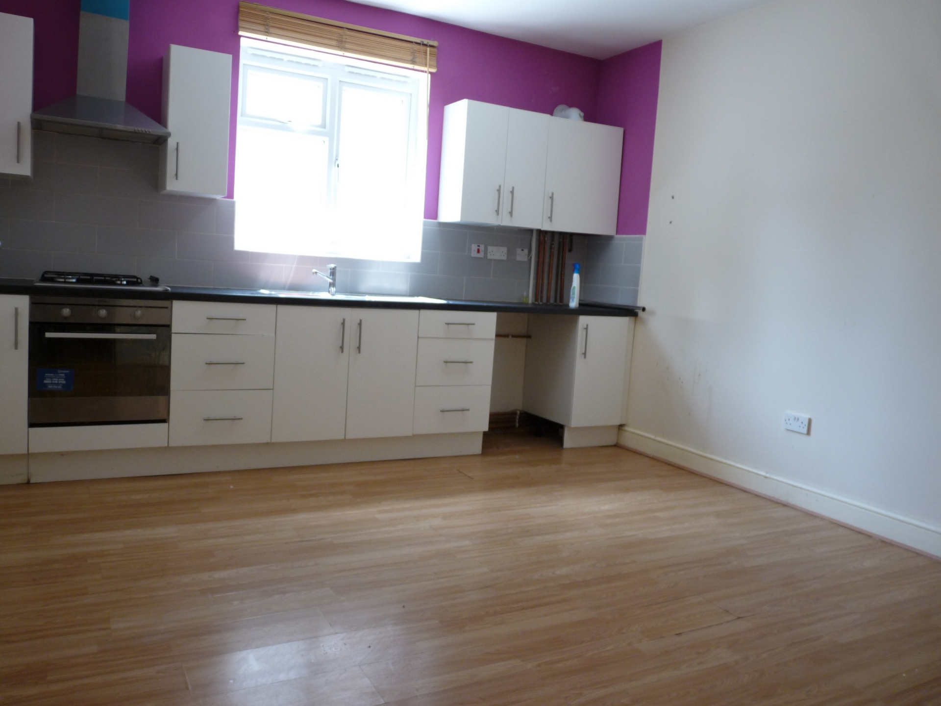 Photo 6 -  Photo 6 -