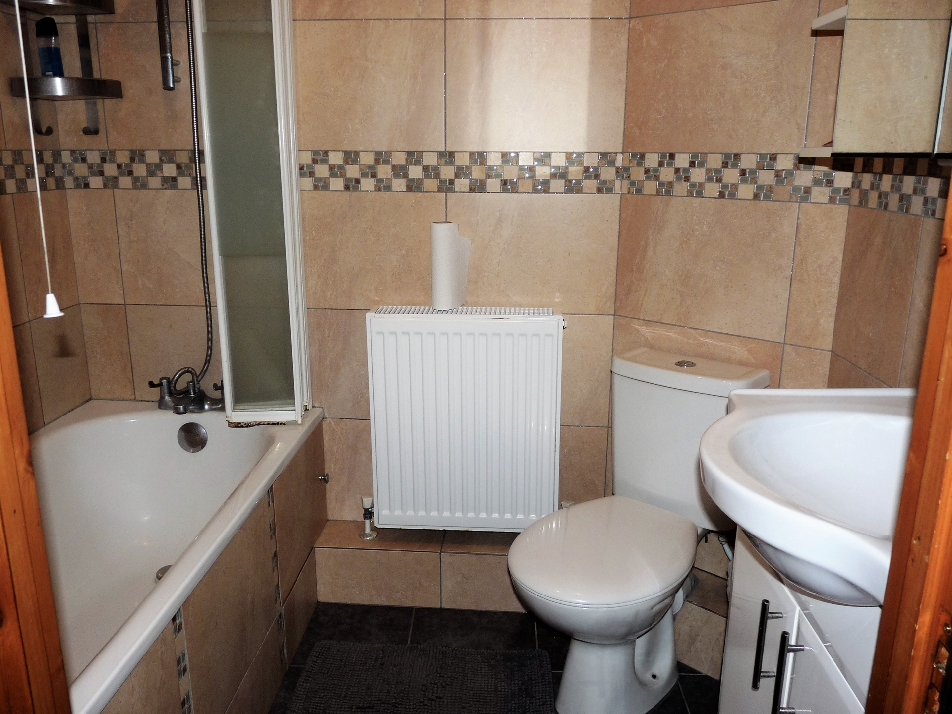 Photo 5 -  Photo 5 -