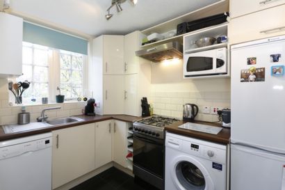 Frogmore Wandsworth SW18
