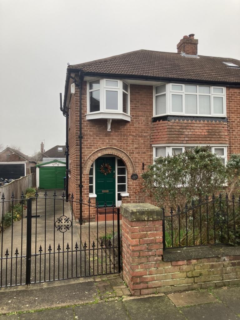 The Oval Brookfield TS5