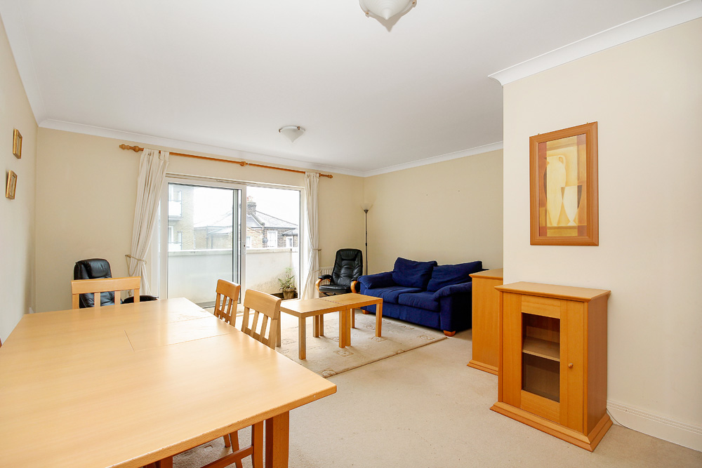 Hartfield Crescent  Wimbledon  SW19