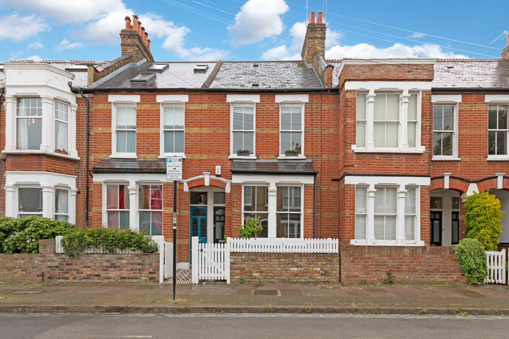 Balvernie Grove  Southfields  SW18