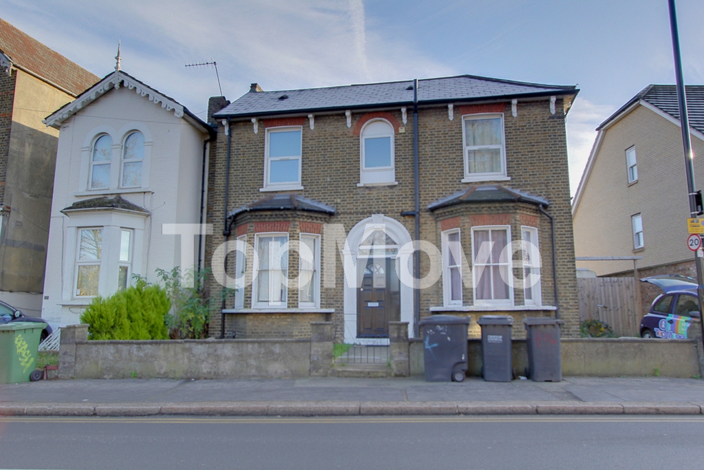 Waddon New Road  Croydon  CR0