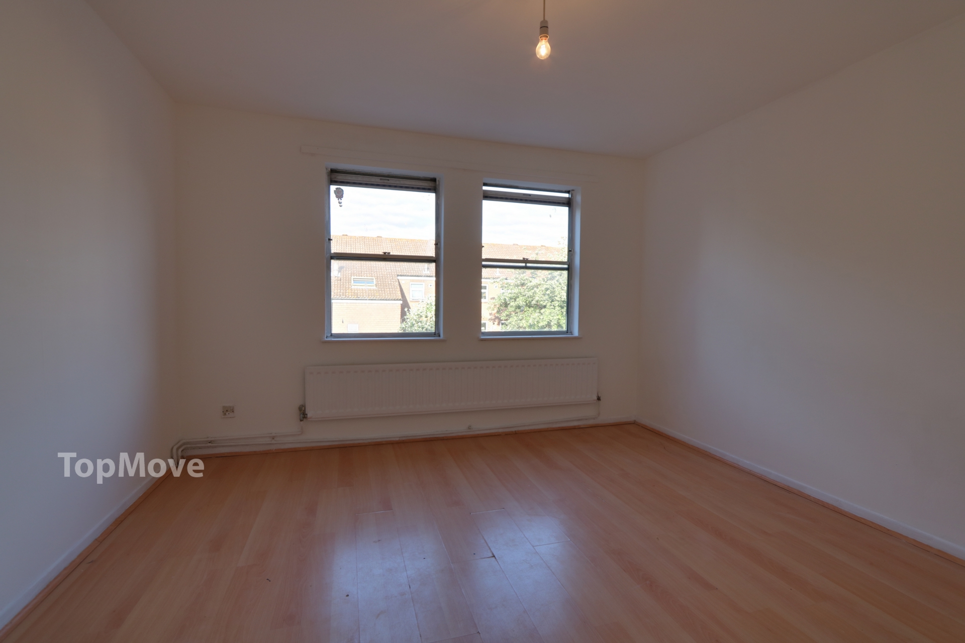 Fieldfare Road  Thamesmead  London  SE28