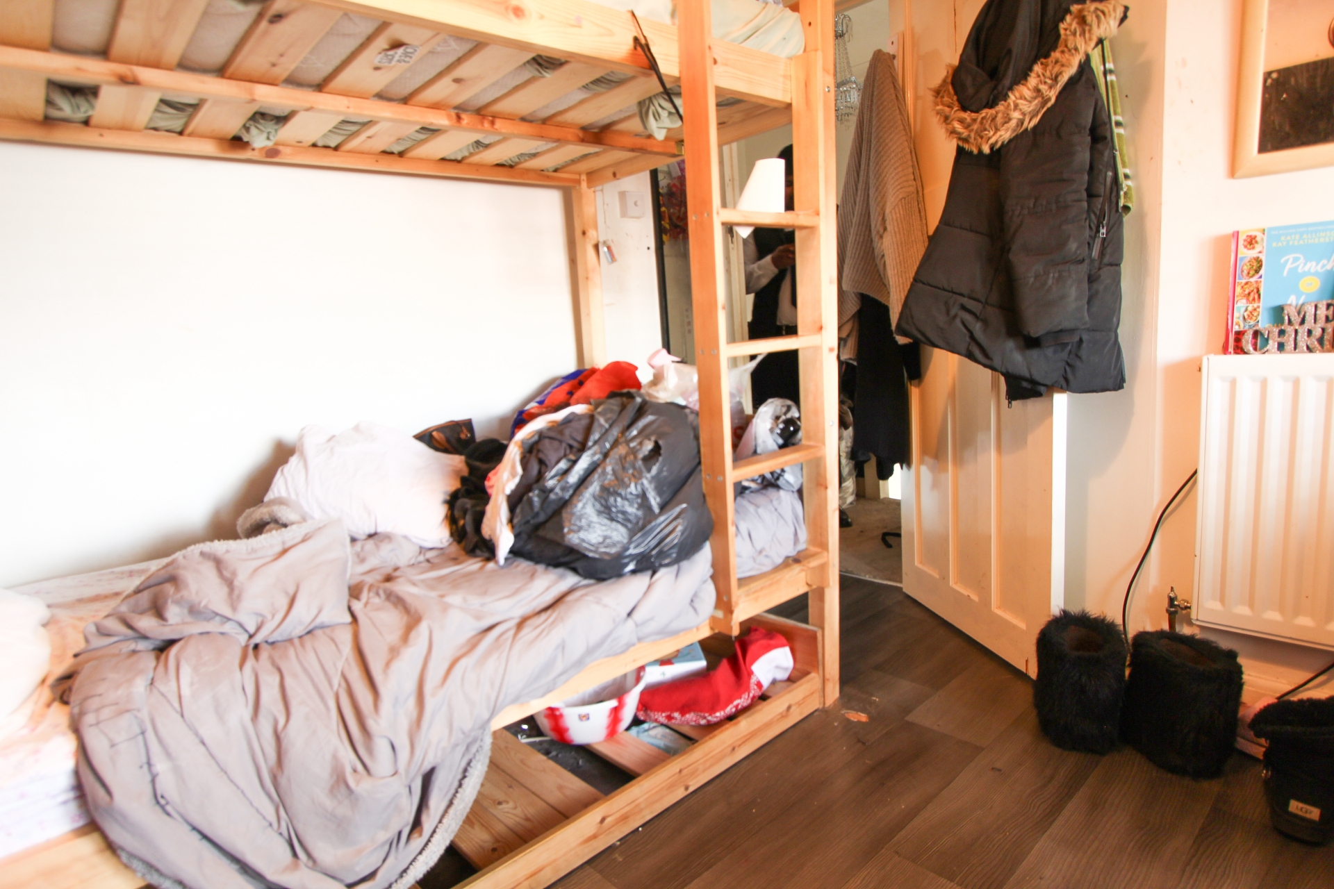 Photo 12