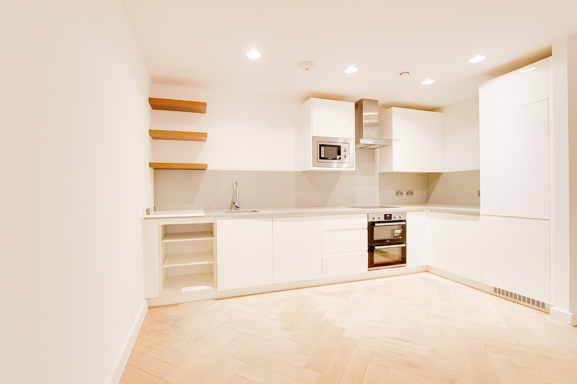 Bell Foundry Close  West Croydon  CR0