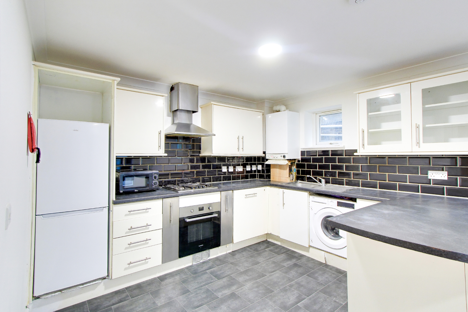 Avondale Road  South Croydon  CR2