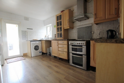 Washington Avenue Manor Park E12