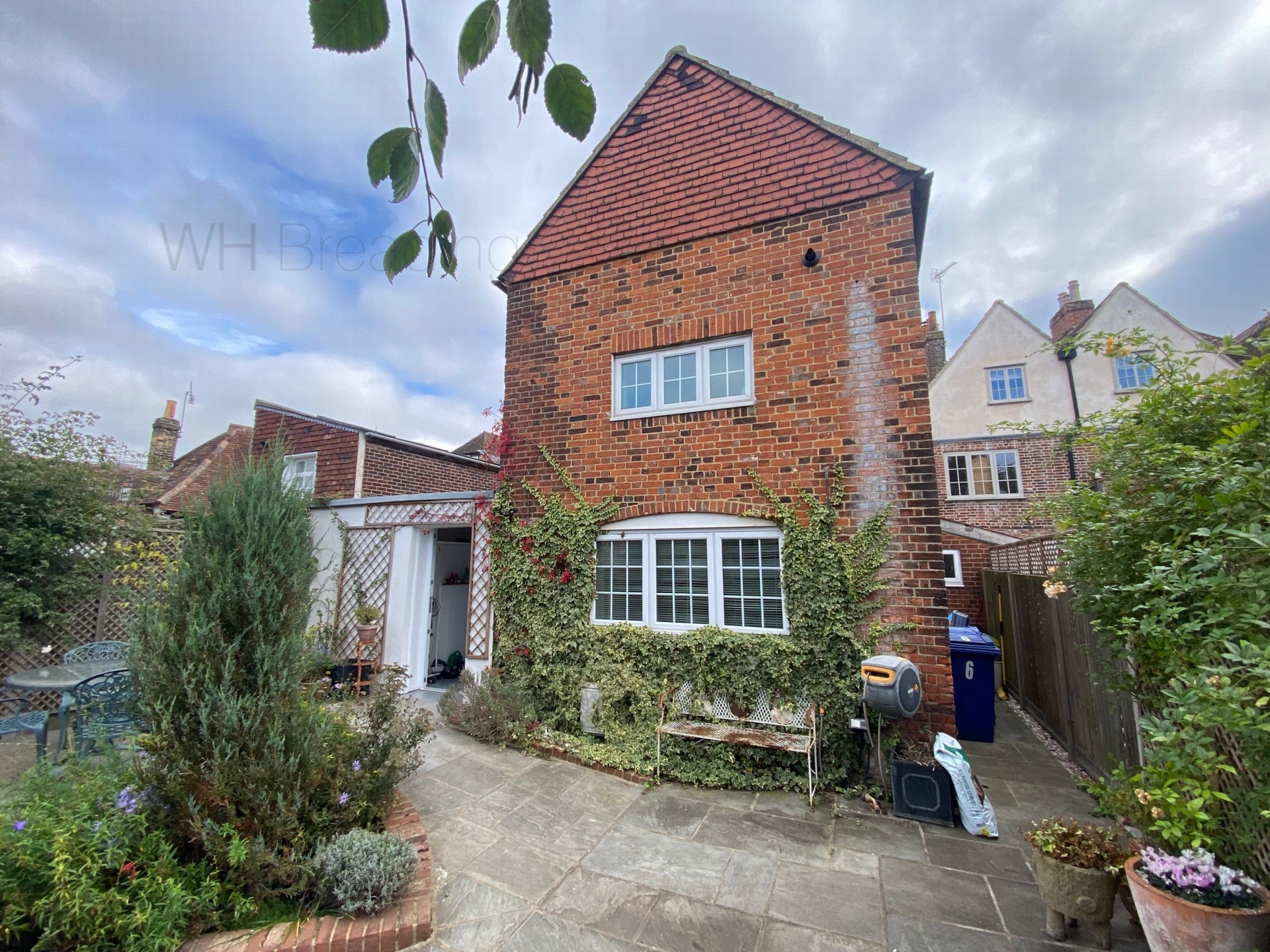 Court Street  Faversham  ME13